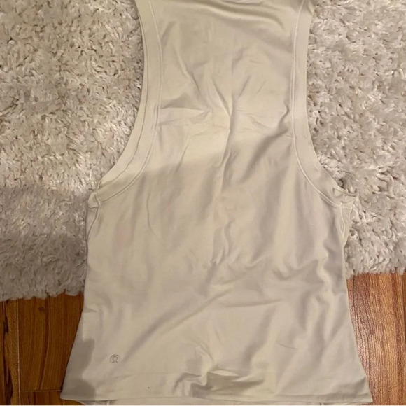 Lululemon wunder most mock neck sleeveless tank - Picture 4 of 4